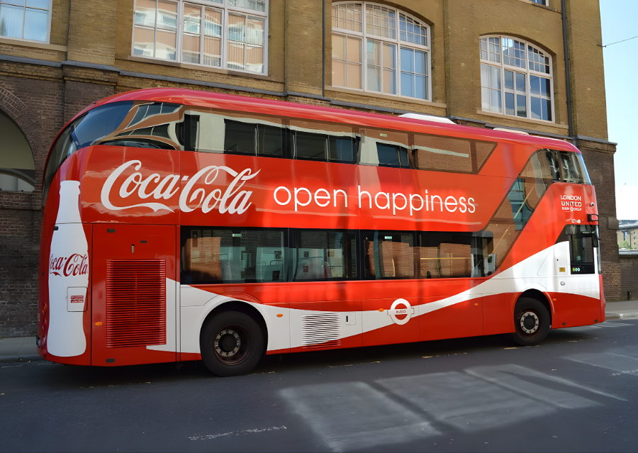 quảng cáo ooh trên xe