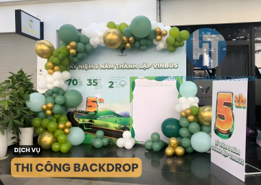 Thi công backdrop